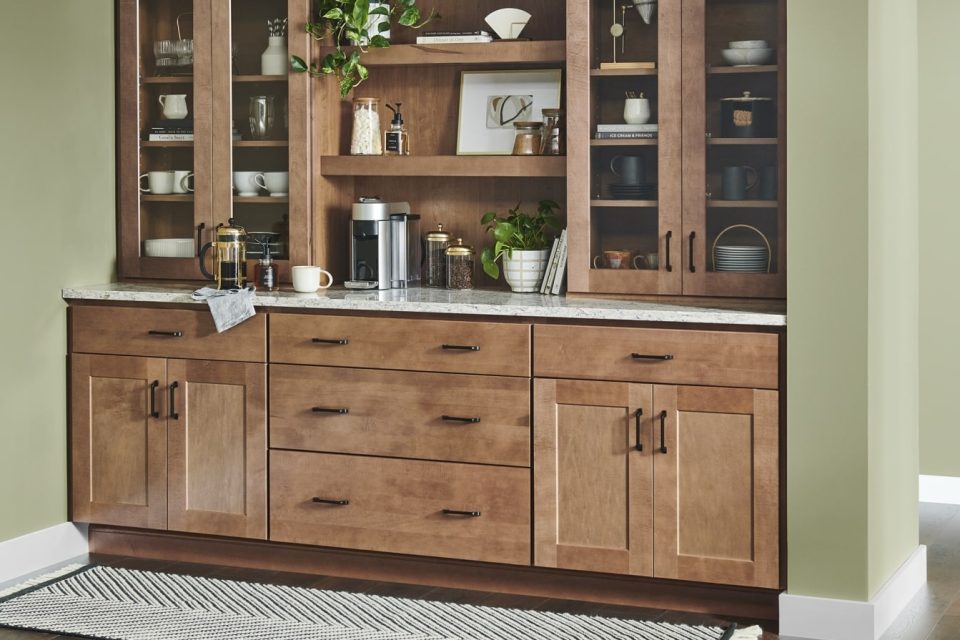 Wolf Classic Dartmouth Hazelnut